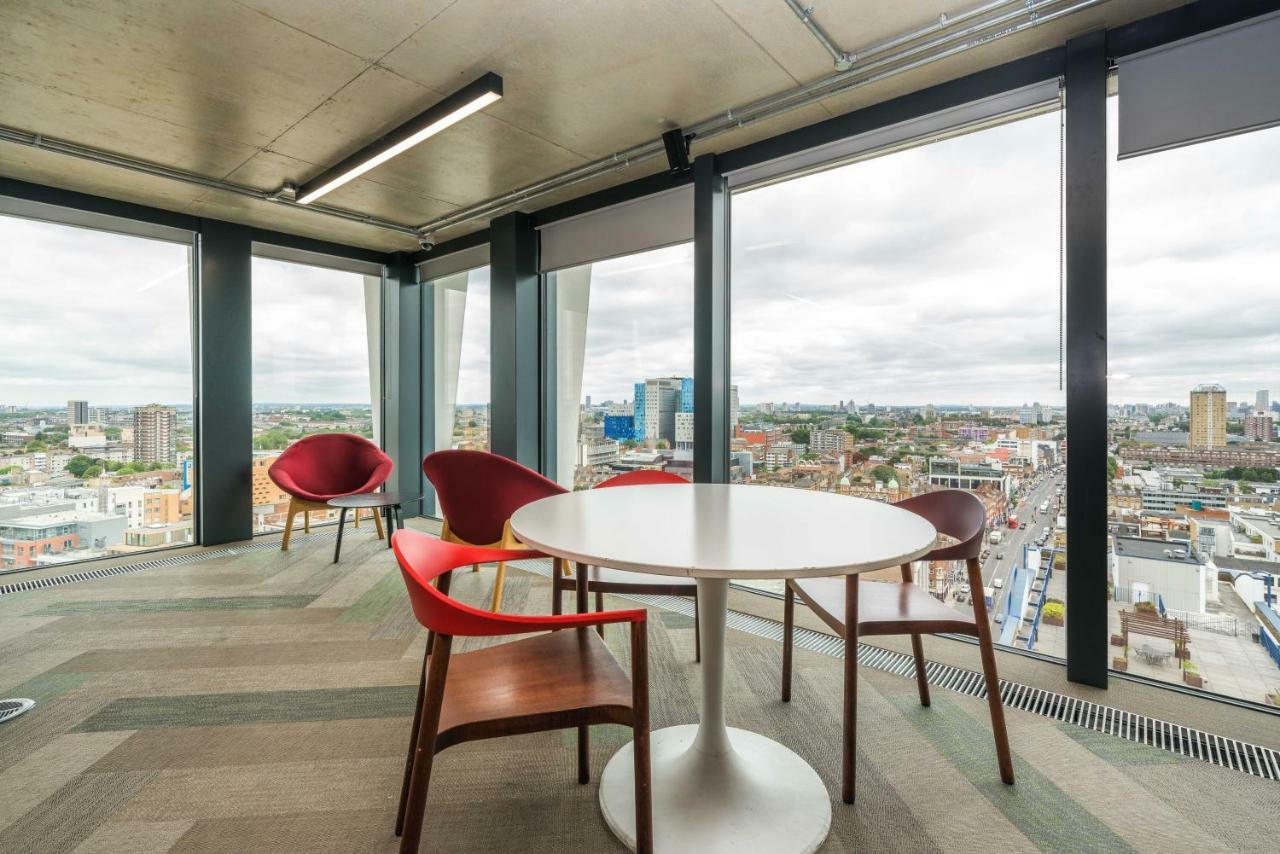 Hashtag Aldgate Campus Accommodation ロンドン エクステリア 写真