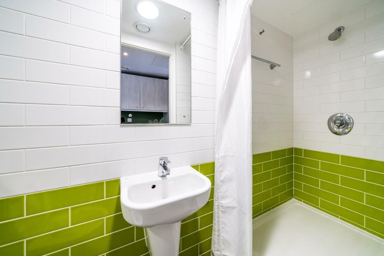 Hashtag Aldgate Campus Accommodation ロンドン 部屋 写真