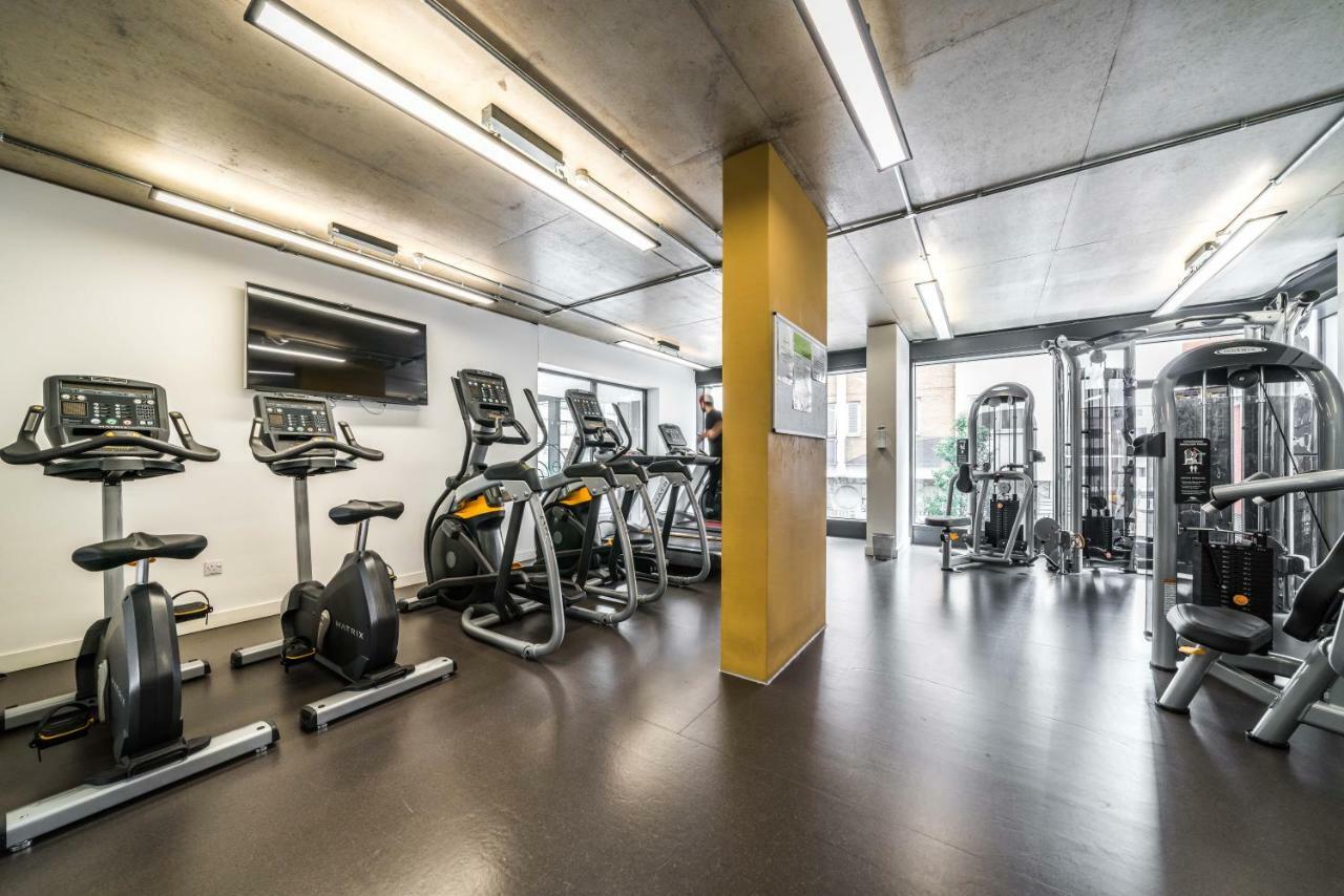 Hashtag Aldgate Campus Accommodation ロンドン エクステリア 写真