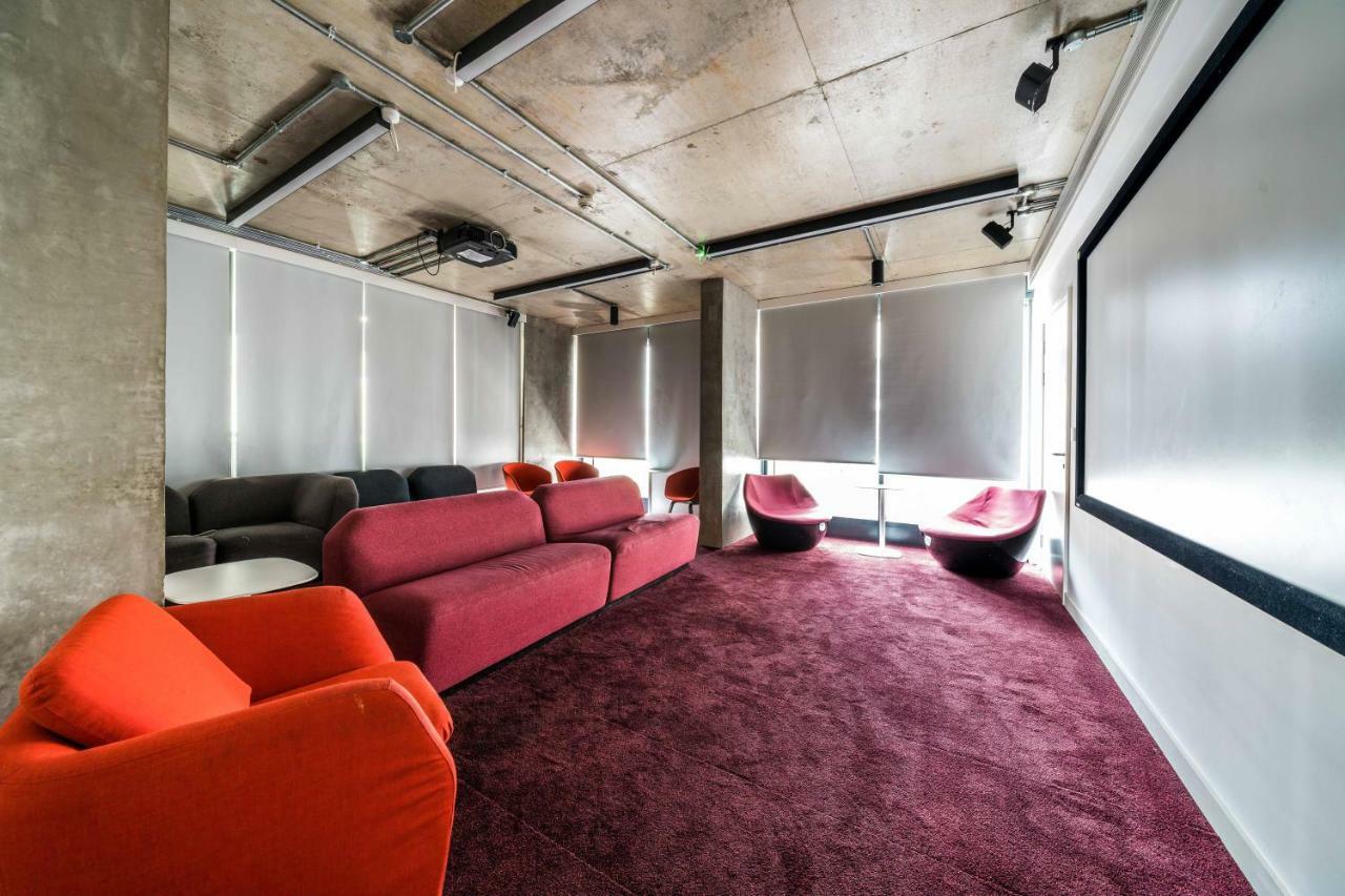 Hashtag Aldgate Campus Accommodation ロンドン エクステリア 写真