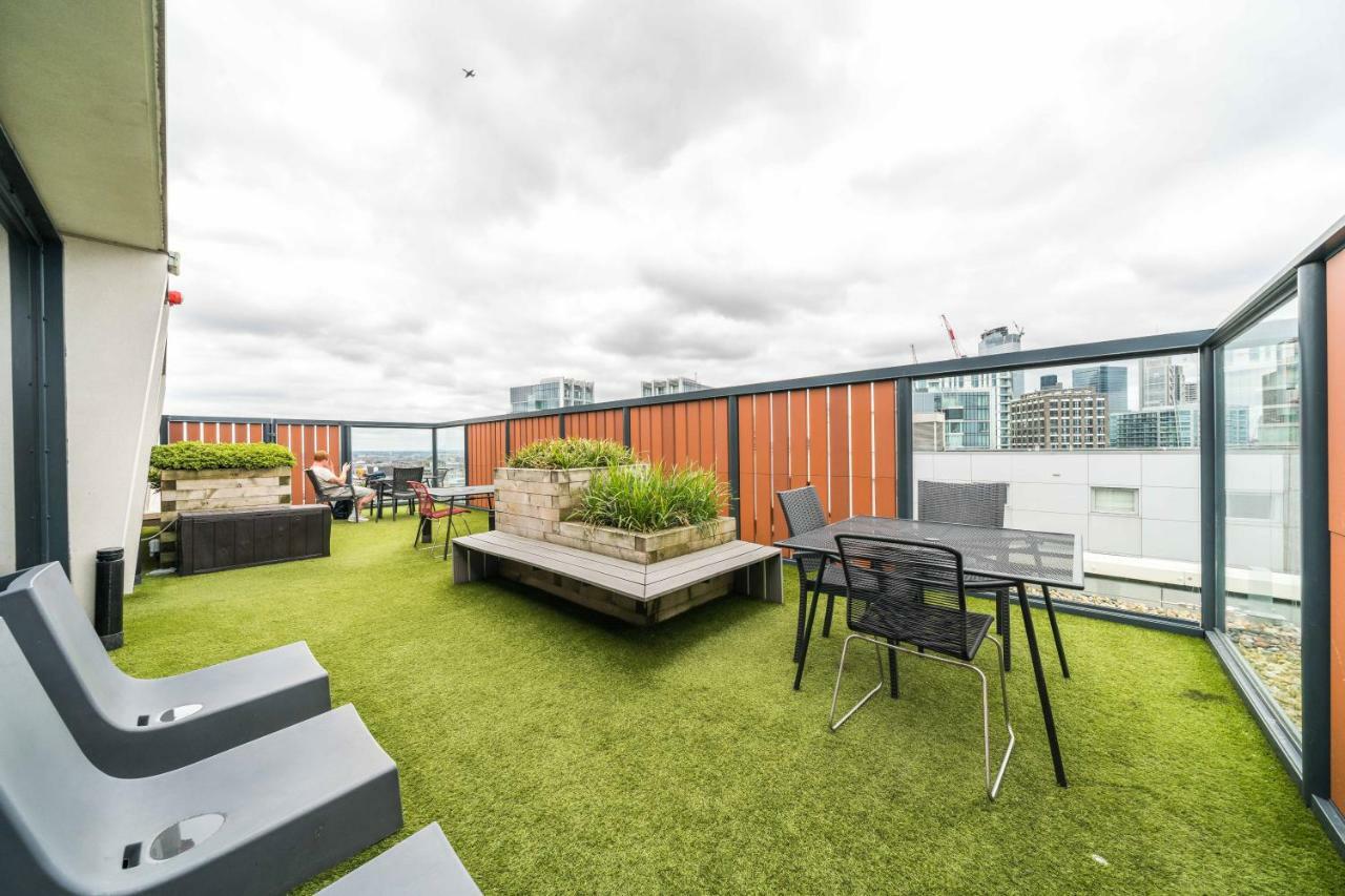 Hashtag Aldgate Campus Accommodation ロンドン エクステリア 写真