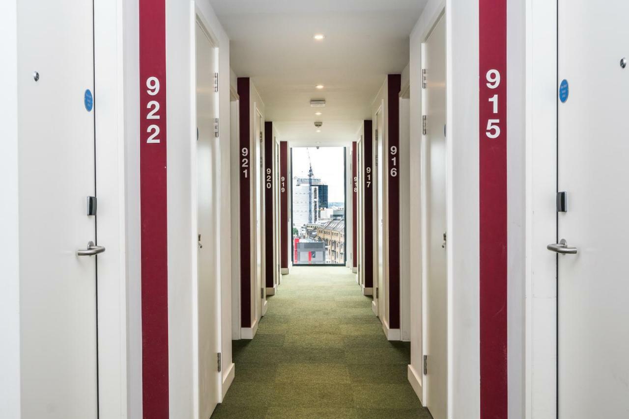 Hashtag Aldgate Campus Accommodation ロンドン エクステリア 写真